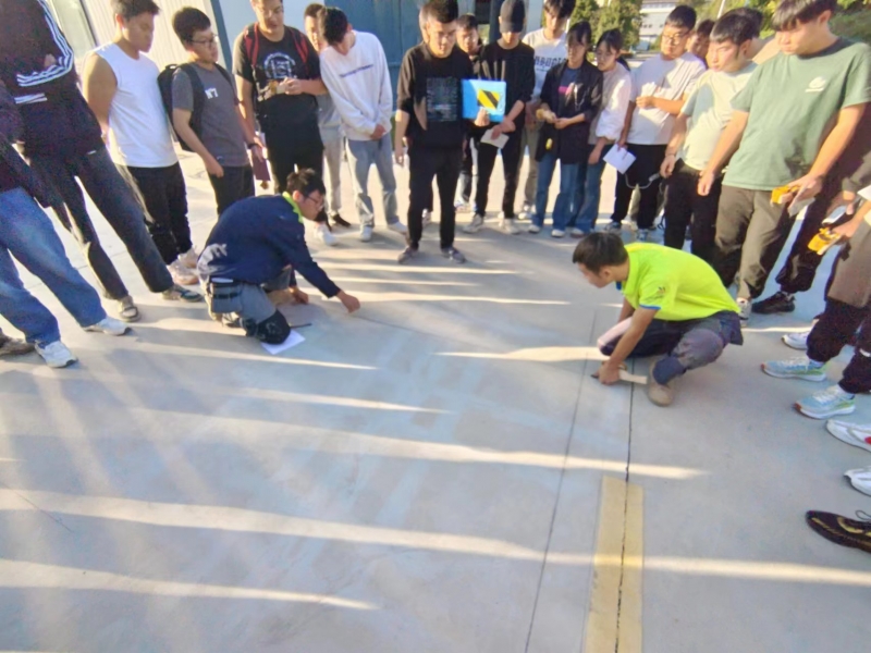 图片2.jpg 图片2.jpg